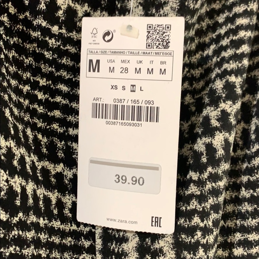 Zara Pencil Skirt - Picture 3 of 5